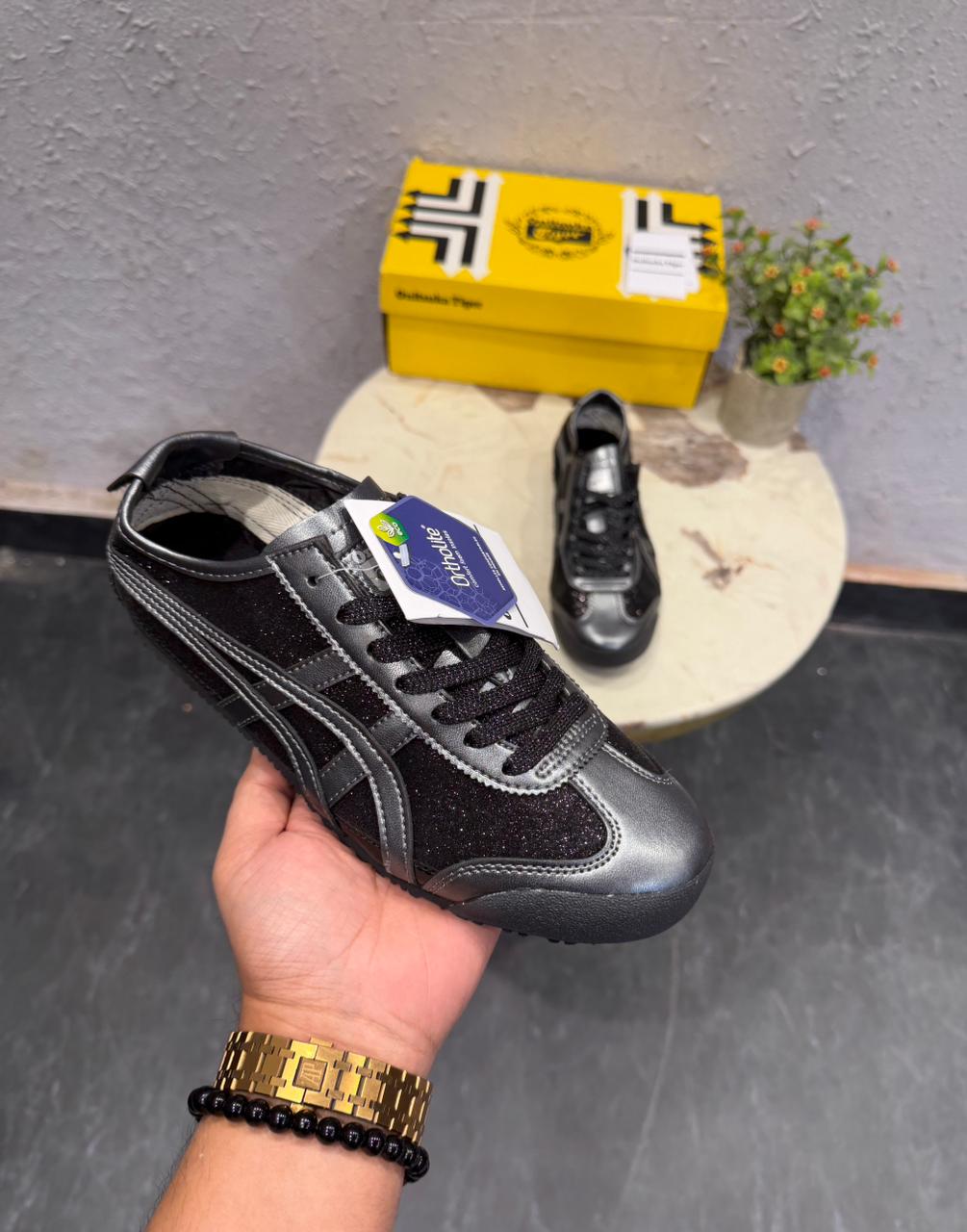ONITSUKA TIGER MEXICO METALLIC BLACK  ✅