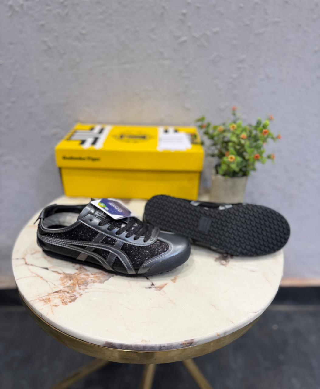 ONITSUKA TIGER MEXICO METALLIC BLACK  ✅