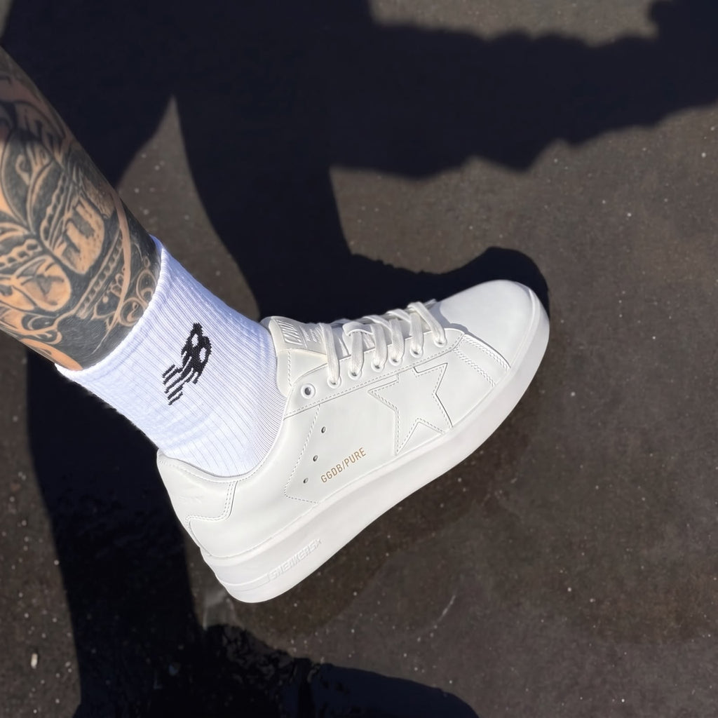GOLDEN GOOSE