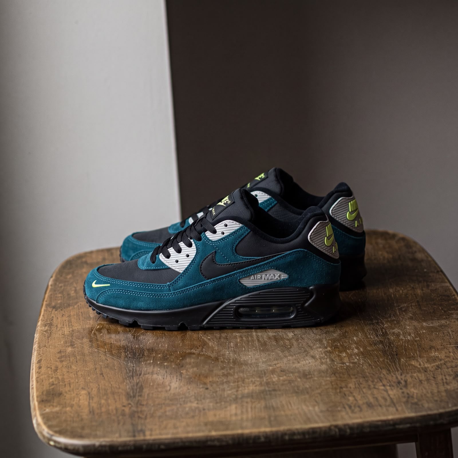 NIKE AIRMAX 90