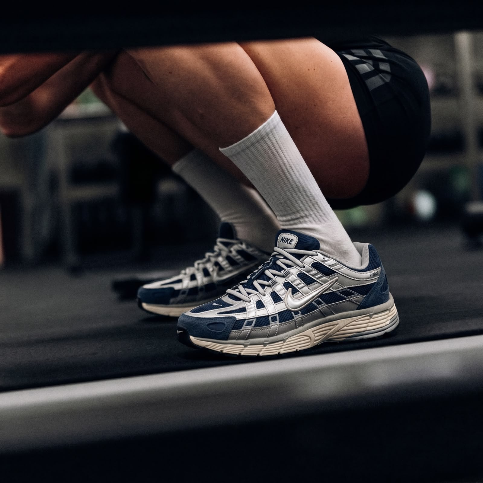 NIKE P6000