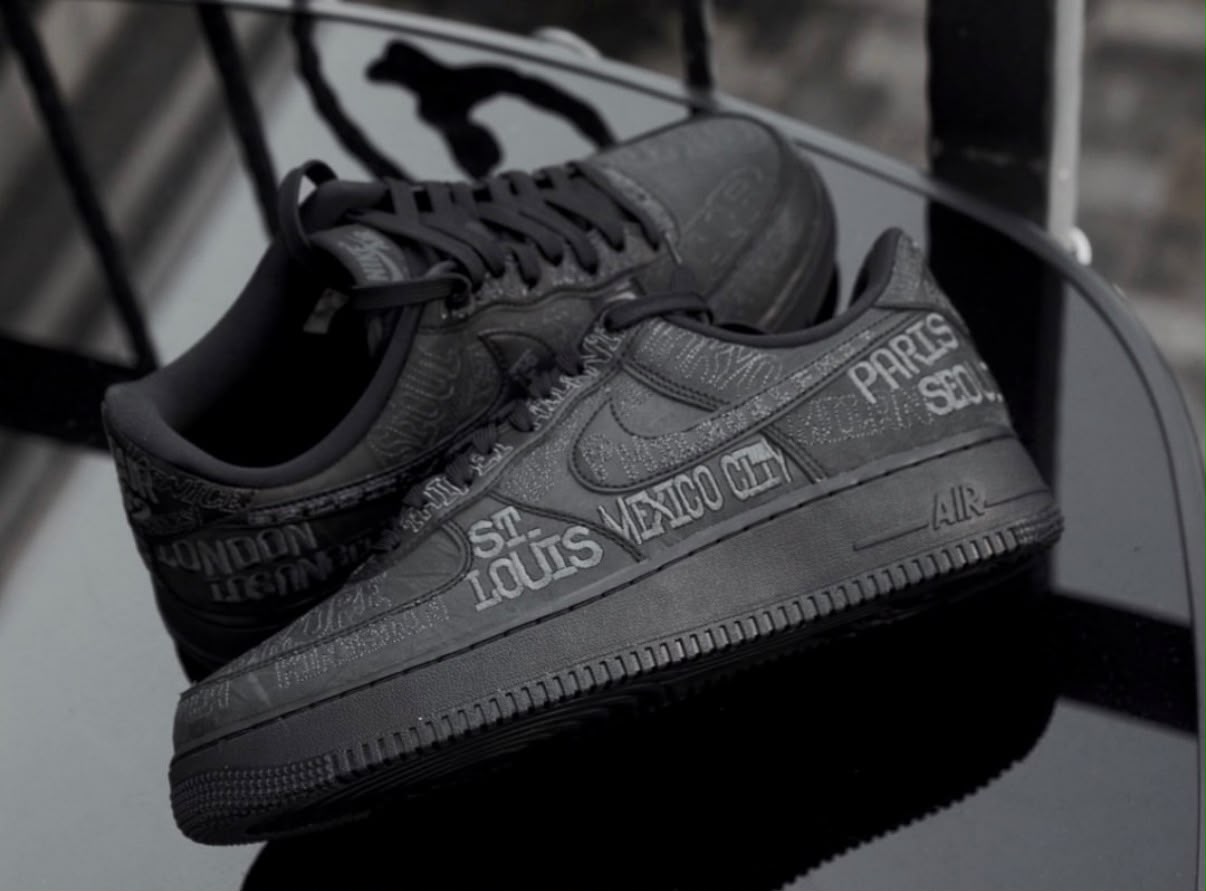 NIKE AIRFORCE AF1 WORLD TOUR 🖤