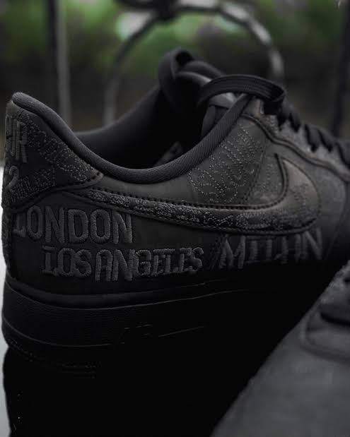 NIKE AIRFORCE AF1 WORLD TOUR 🖤