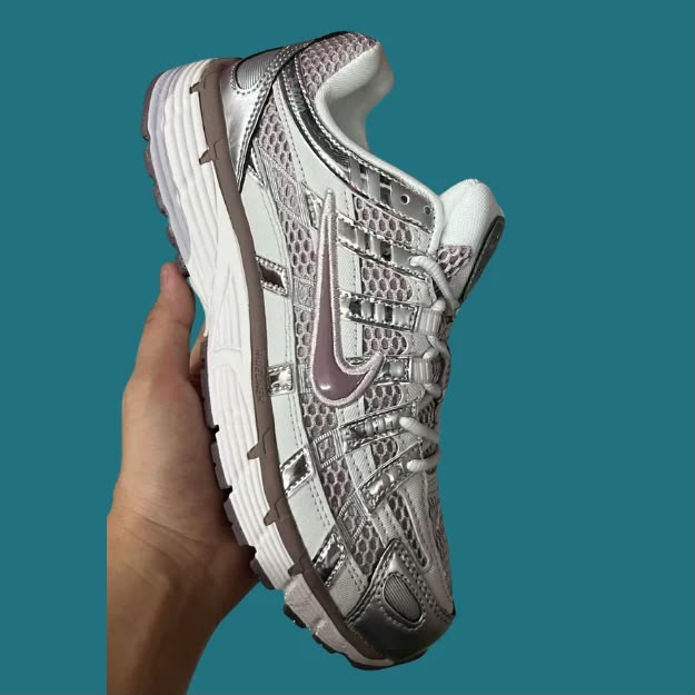 NIKE P-6000 TRAINER METALLIC WINE SWOOSH 🖤