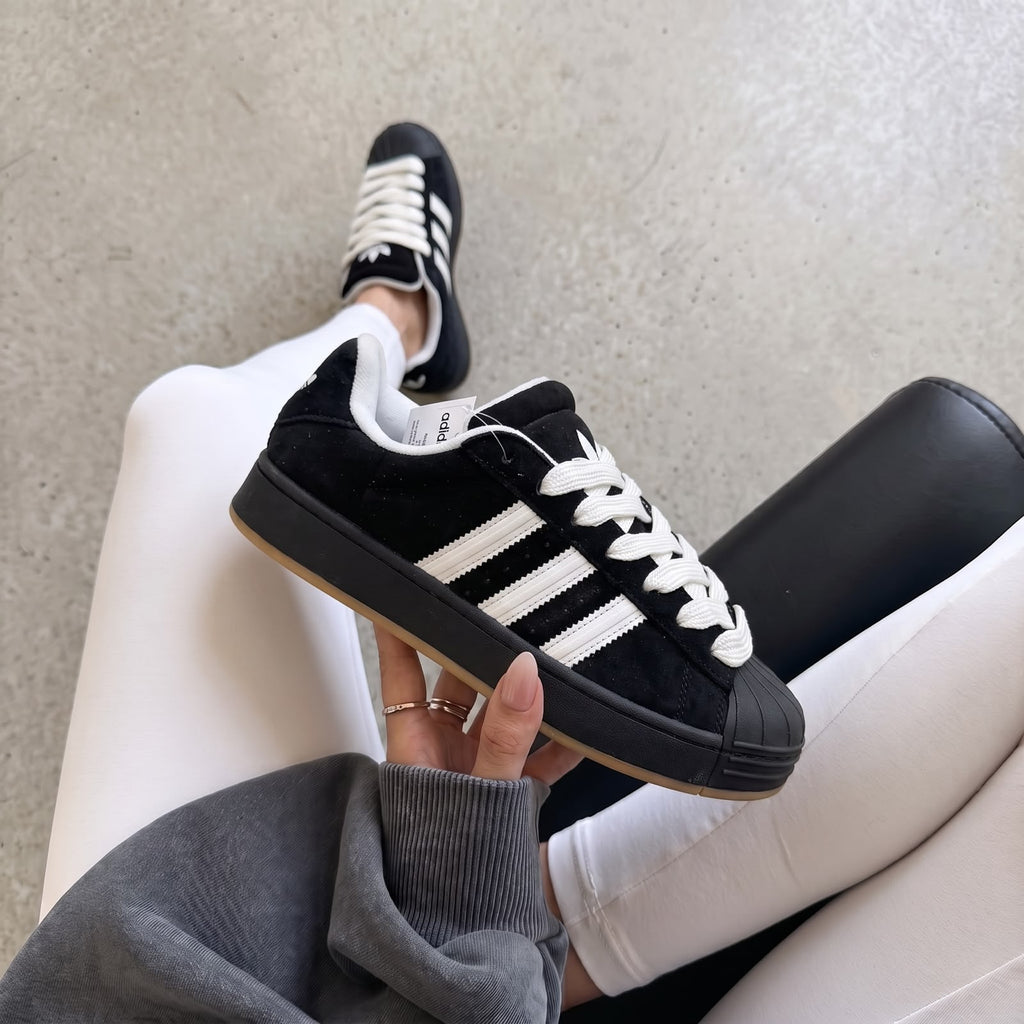 ADIDAS SUPERSTAR ST