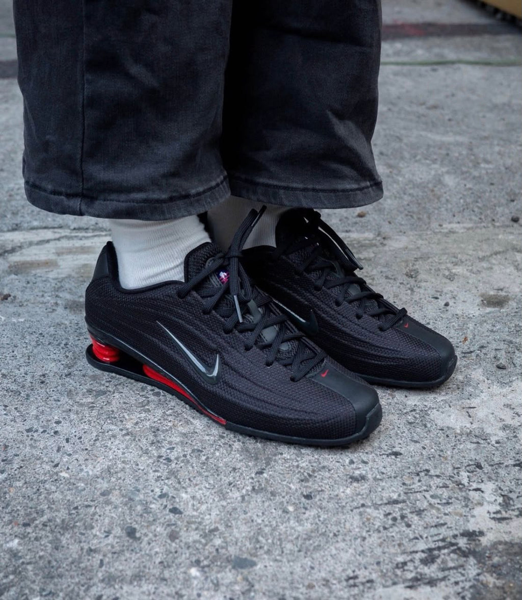 NIKE SHOX Z