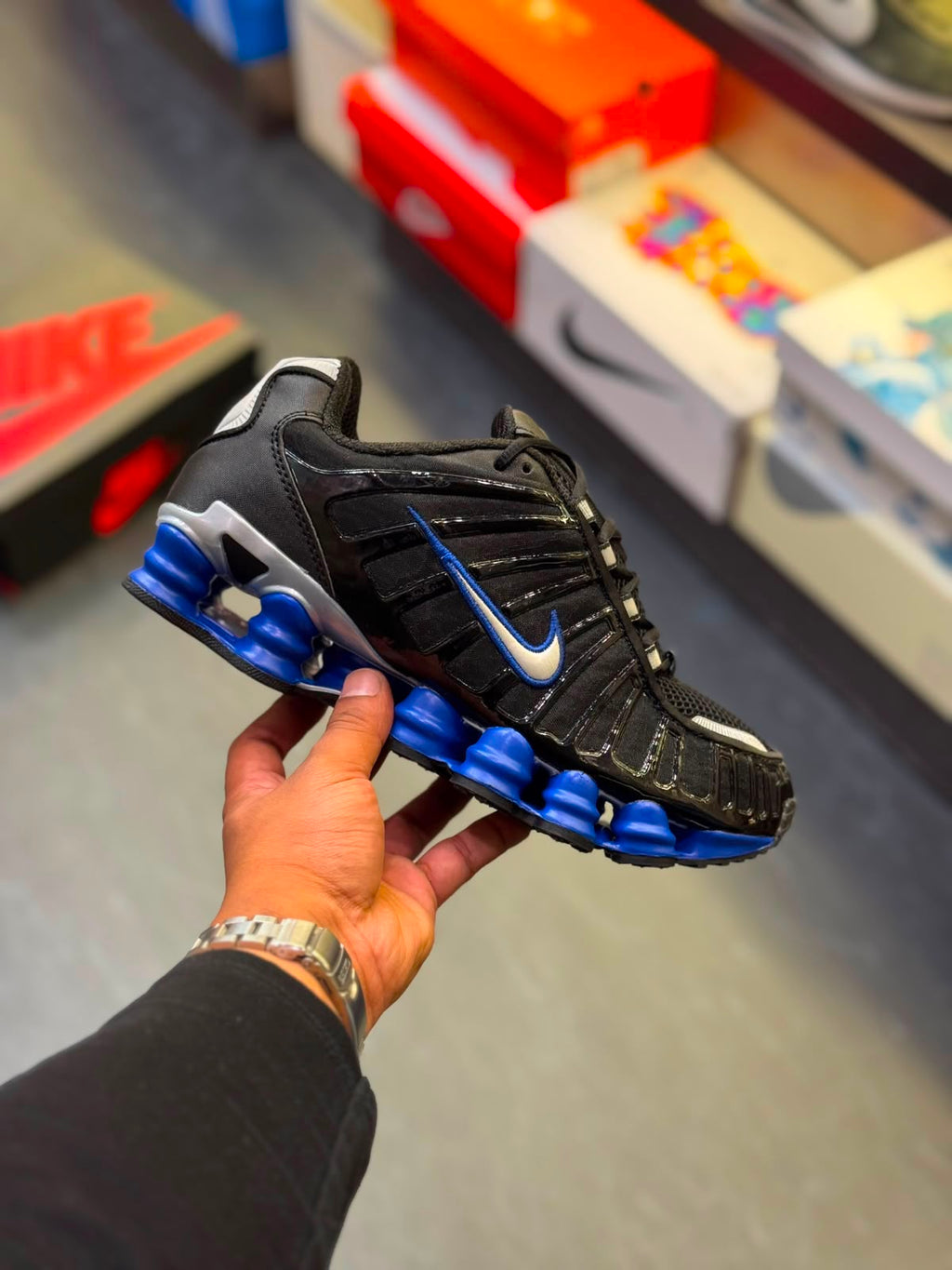NIKE SHOX TL