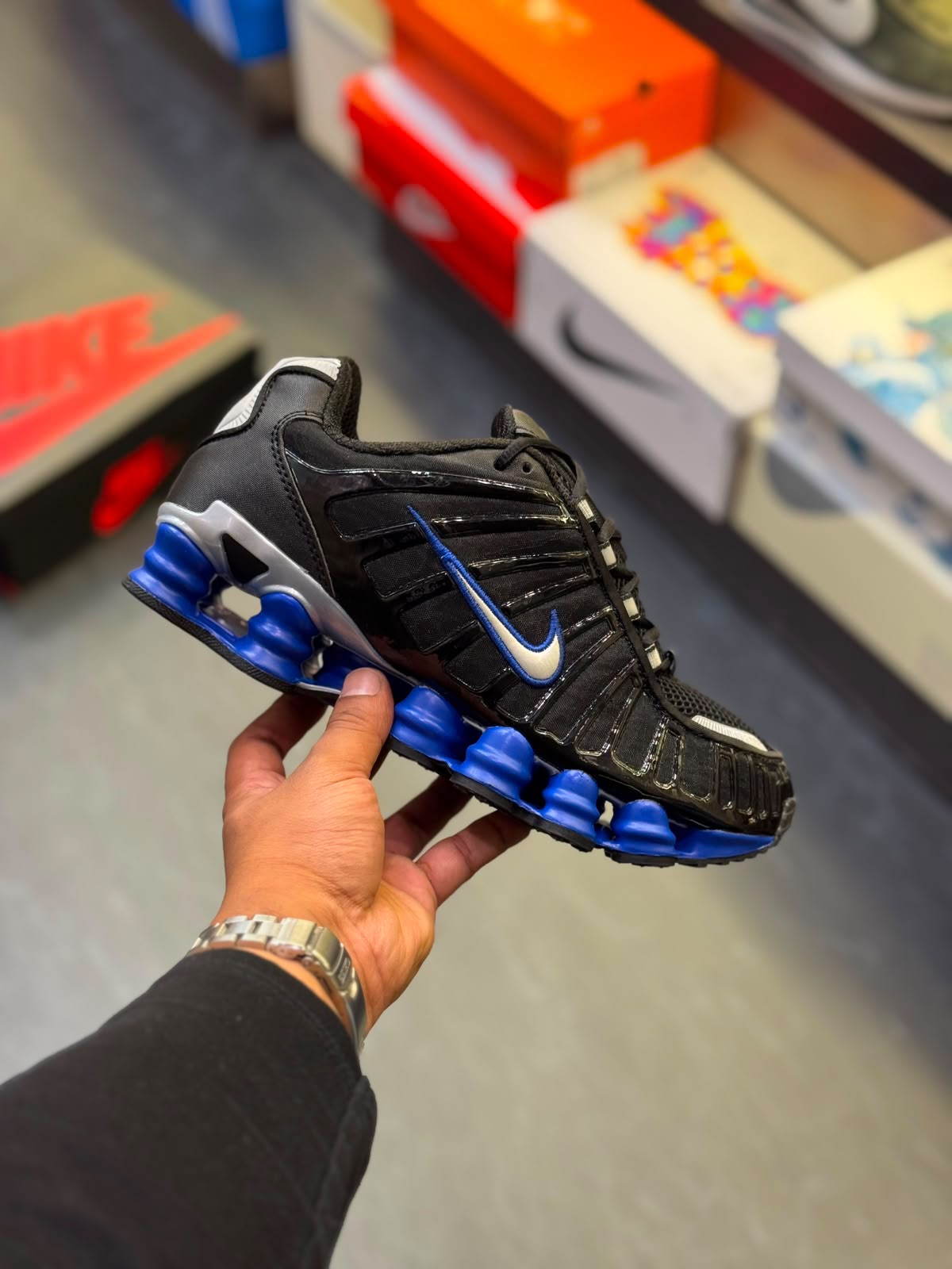 NIKE SHOX TL