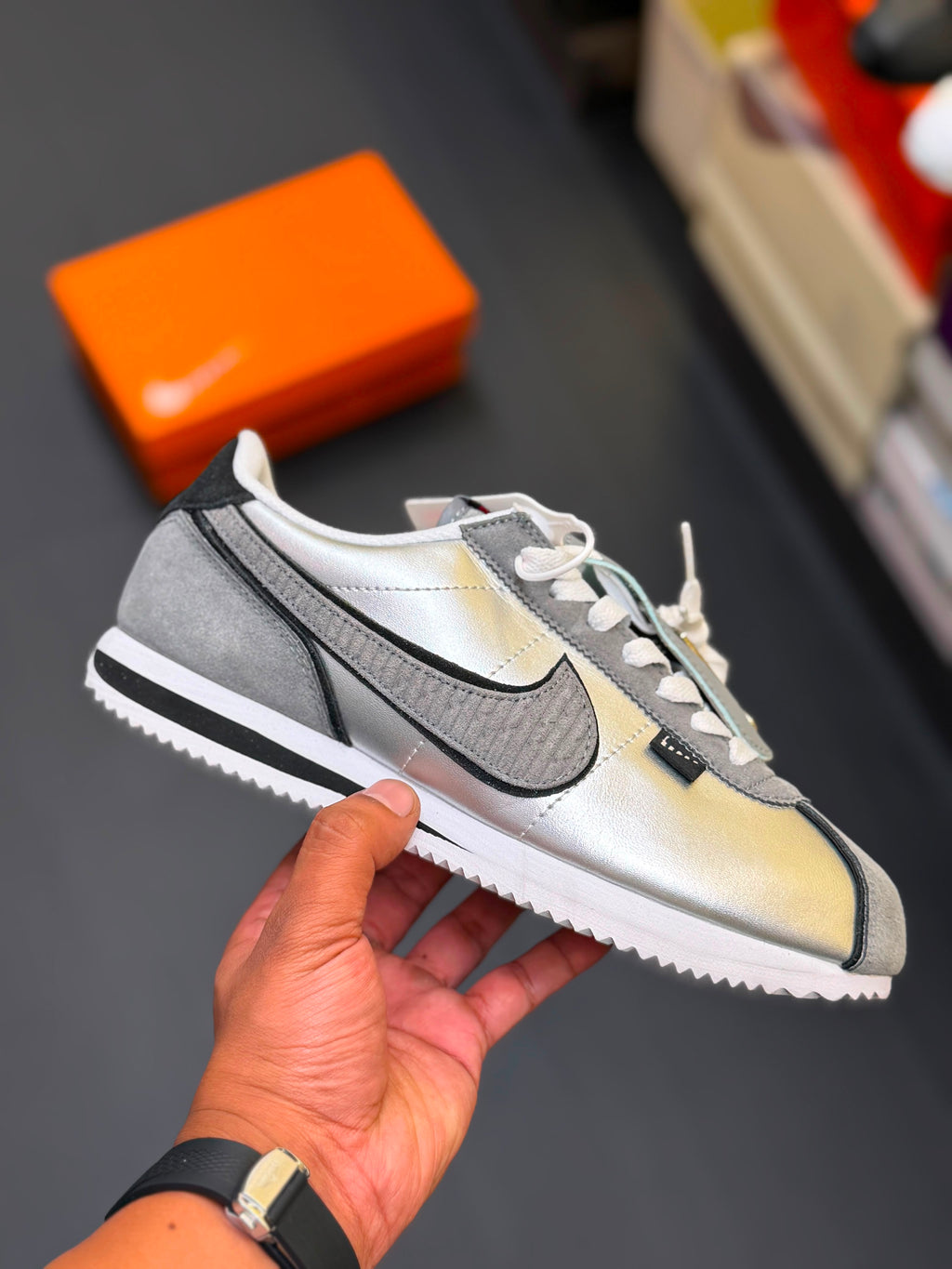 NIKE CORTEZ PETALS