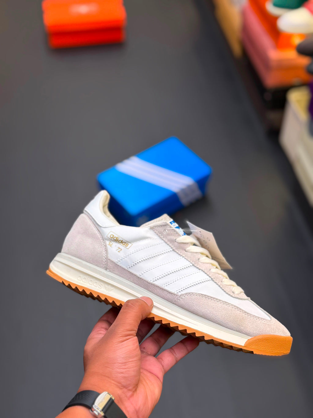 ADIDAS SL 72A