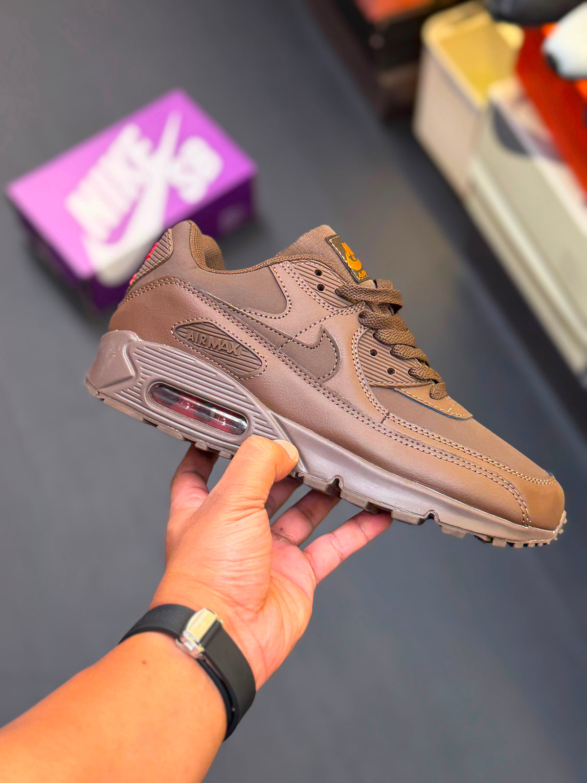 NIKE AIRMAX 90 ESS+