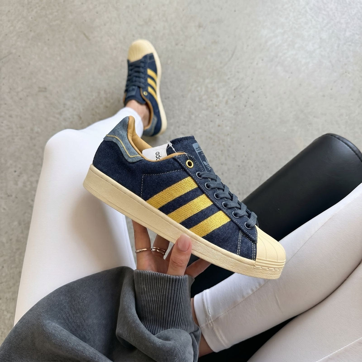 ADIDAS SUPERSTAR 82 DENIM