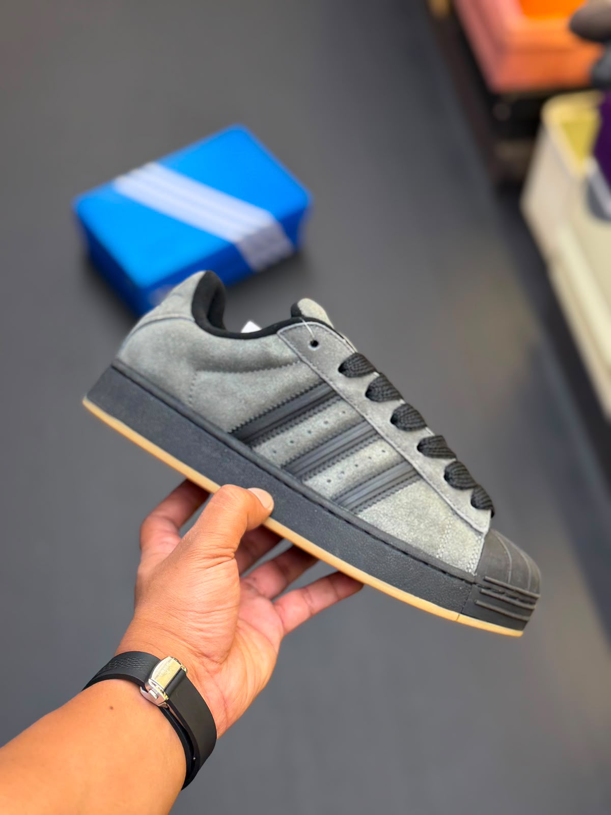 ADIDAS SUPERSTAR ST
