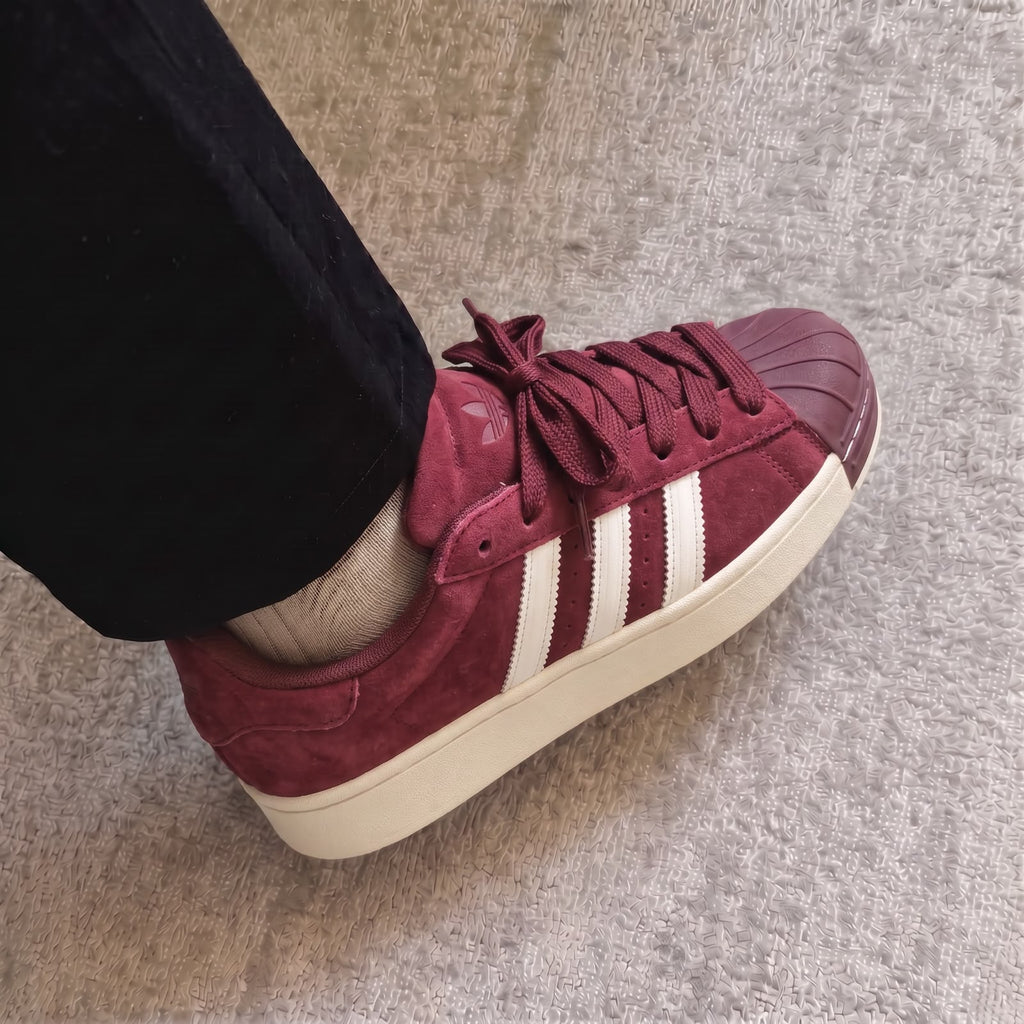 ADIDAS SUPERSTAR ST