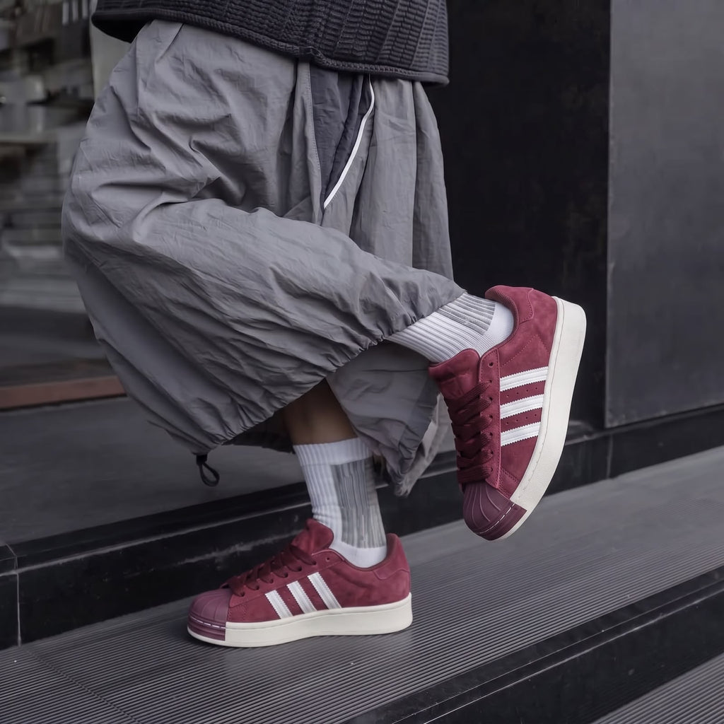 ADIDAS SUPERSTAR ST