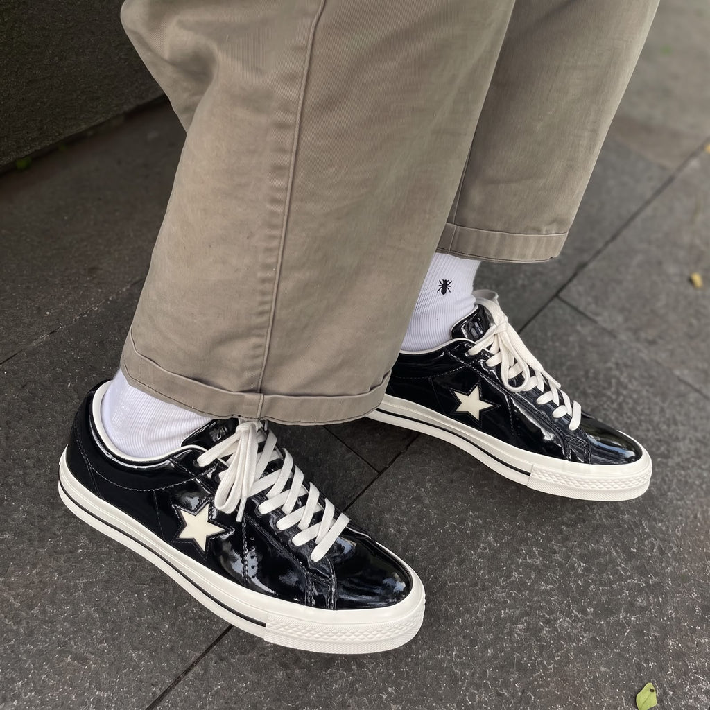 Converse one star