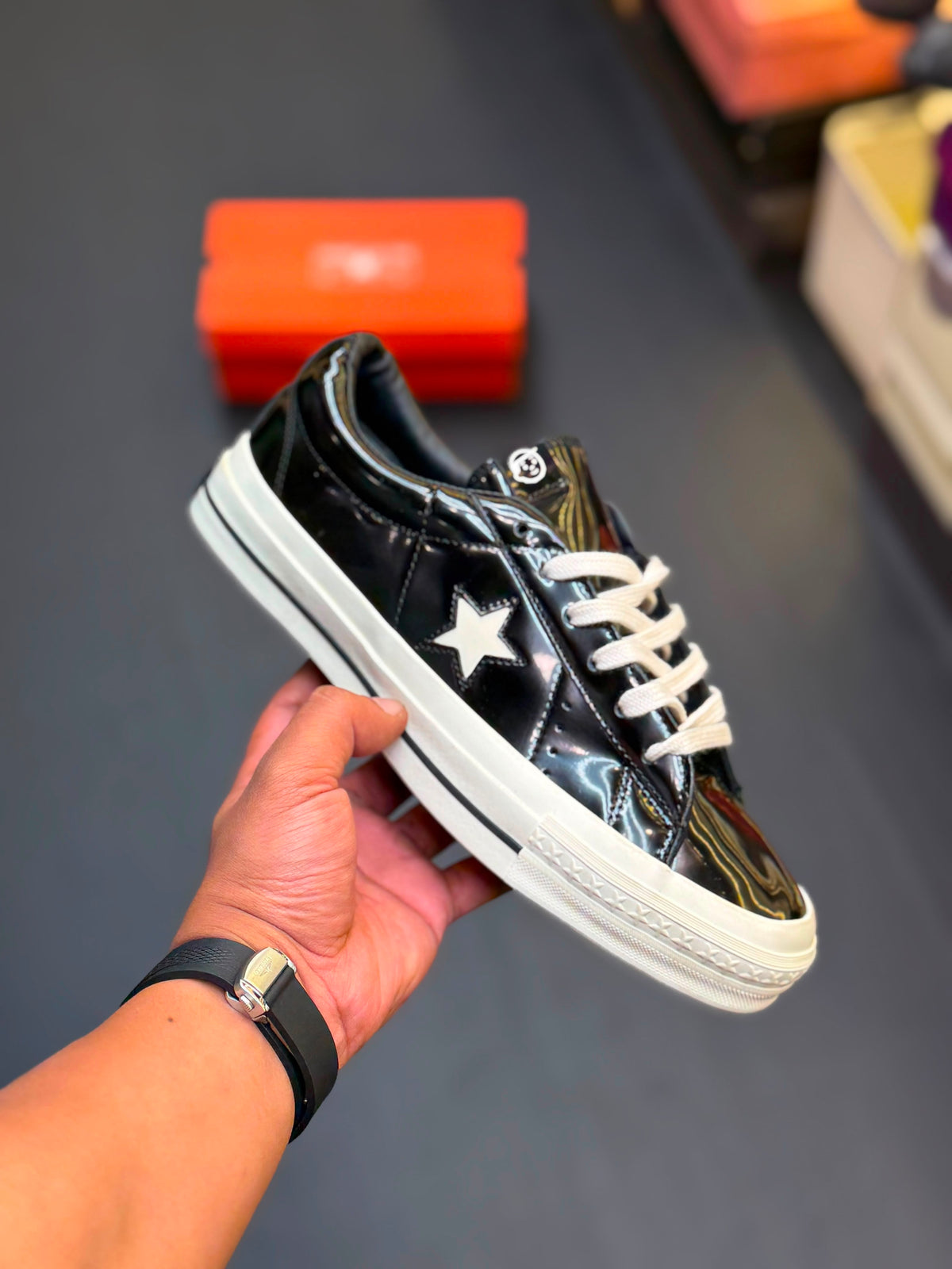Converse one star
