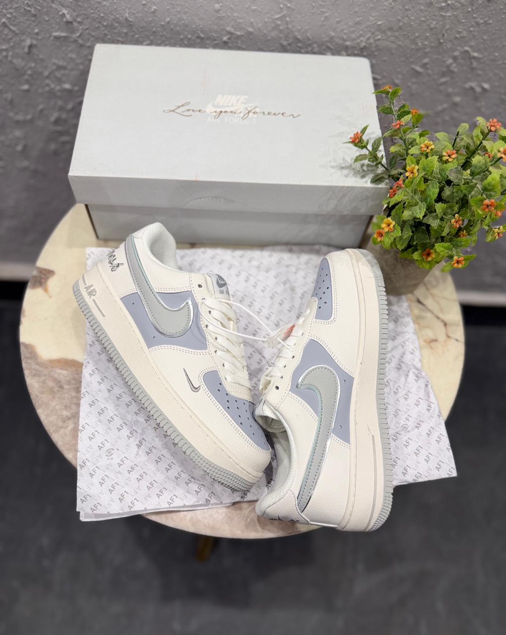 NIKE AIRFORCE ONE FRESH GREY SWOOSH 🖤🖤