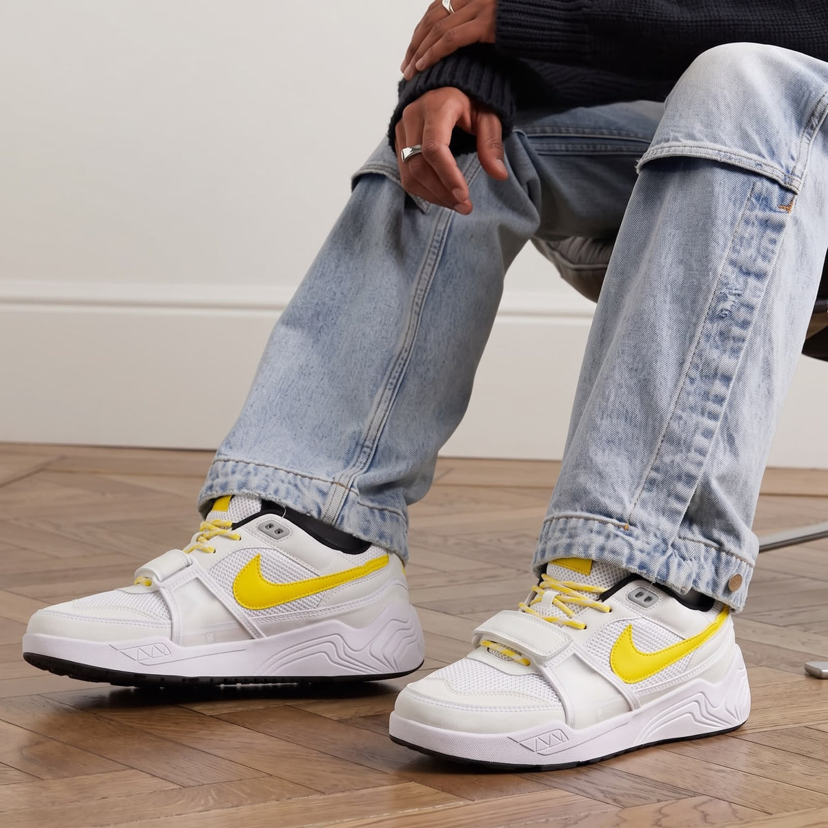 NIKE ZOOM FIELD JAXX