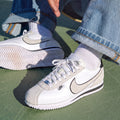 NIKE CORTEZ PETALS