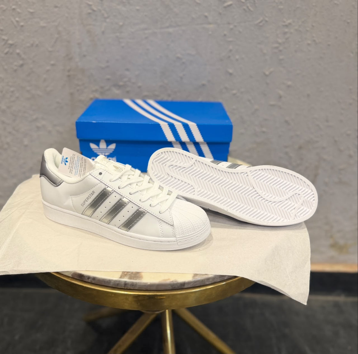 ADIDAS SUPERSTAR WHITE SILVER 🤍