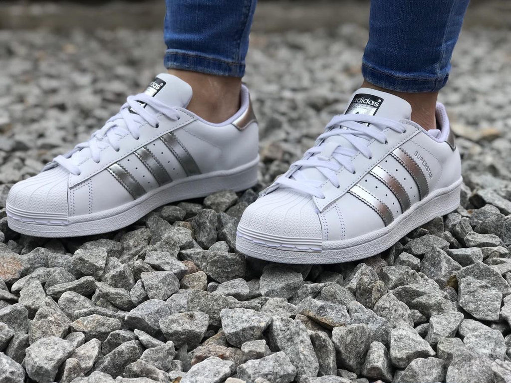 ADIDAS SUPERSTAR WHITE SILVER 🤍