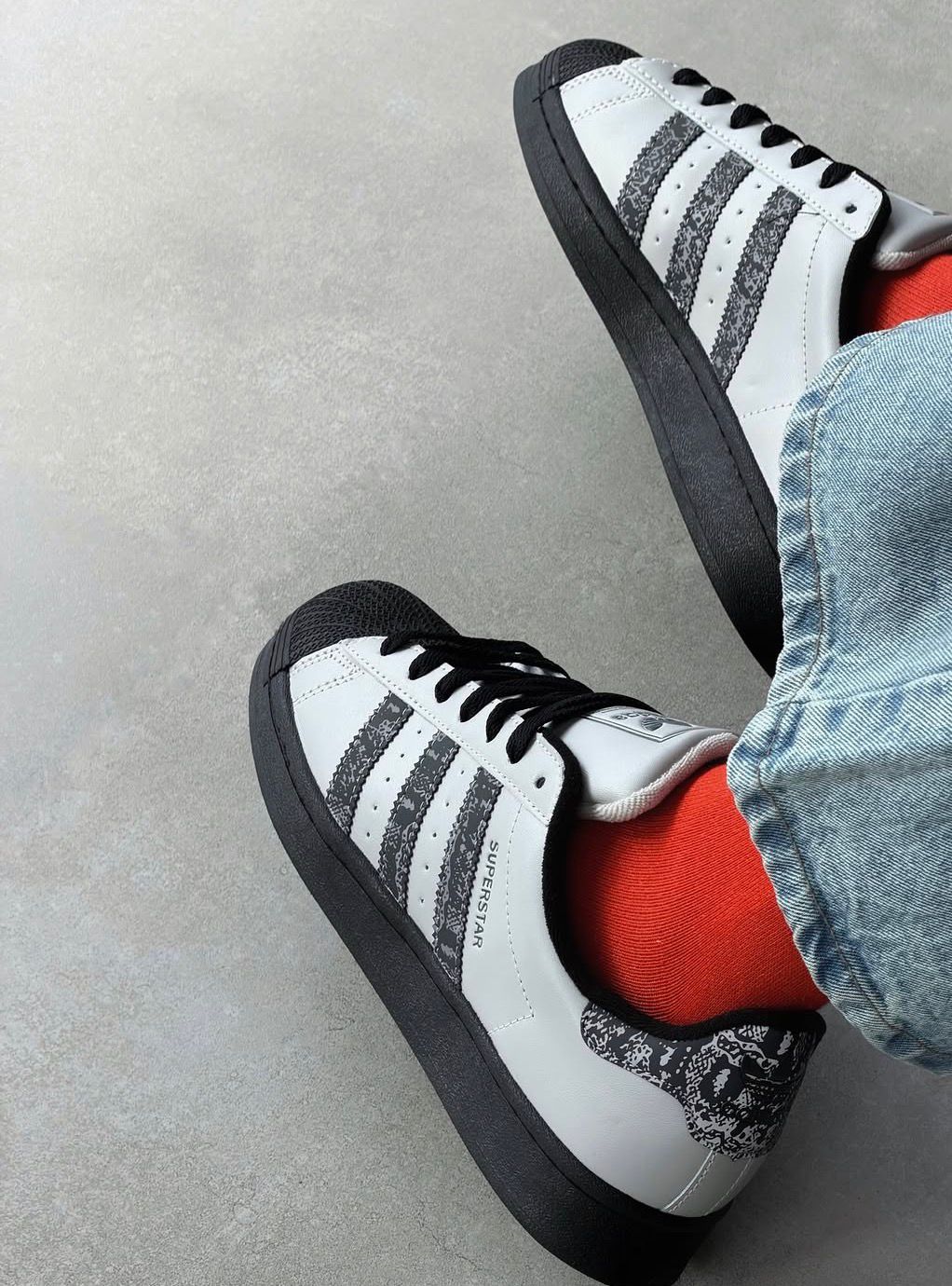 ADIDAS ORIGINALS SUPERSTAR 2nd GENERATION PAISLEY RADIUM 🖤🖤