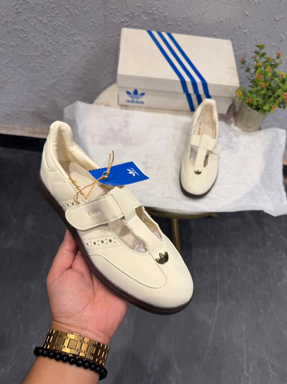ADIDAS SAMBA JANE DELICATE RUFFLED PACK  ❤️🖤🤍