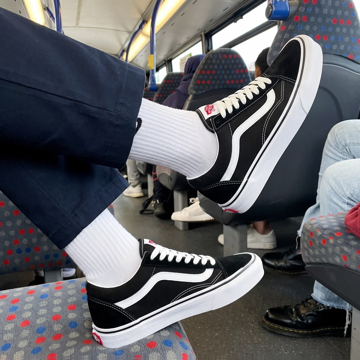 VANS OLDSKOOL 2