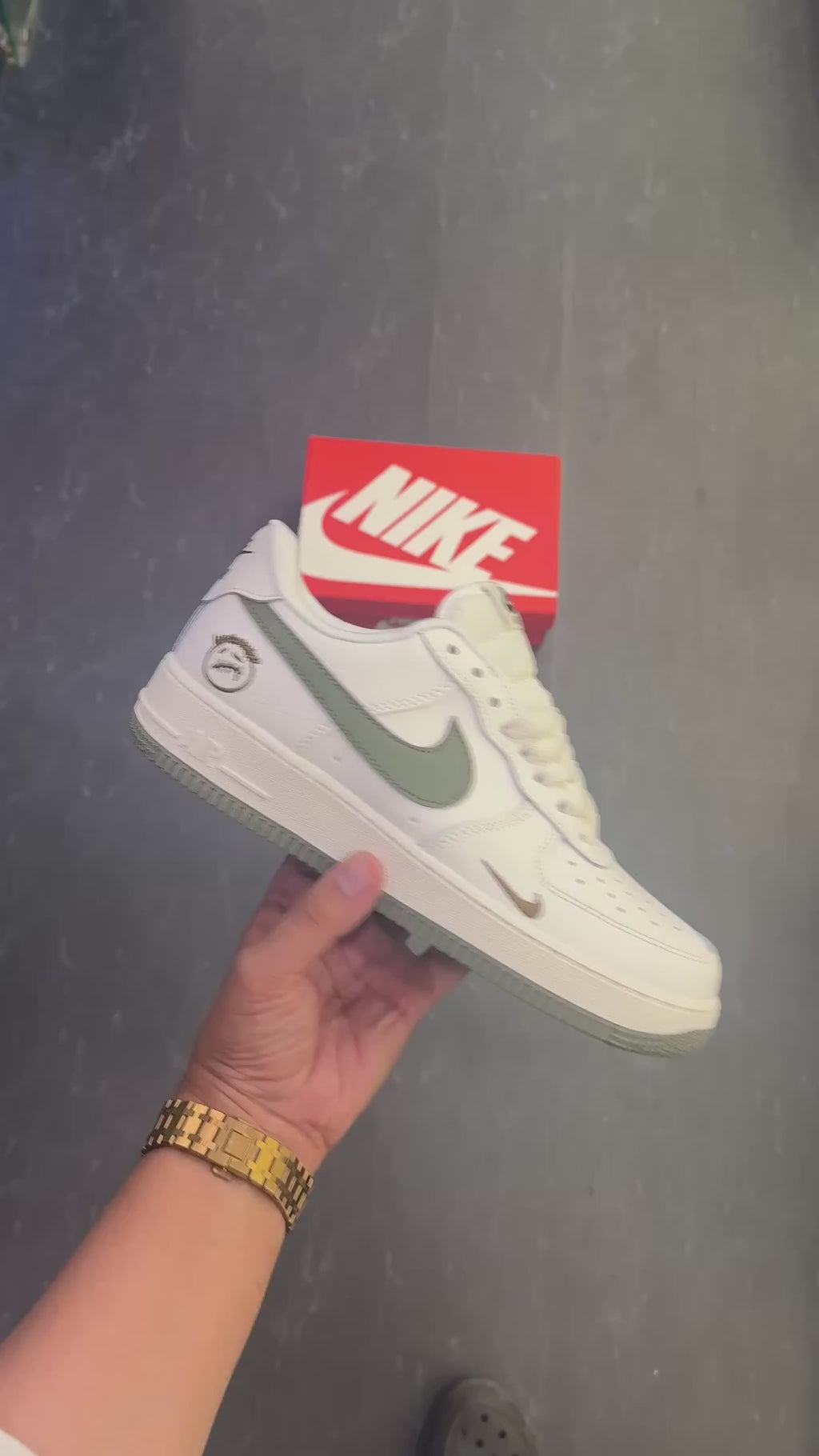 NIKE AIRFORCE ONE KAWS LTD EDTN 🖤