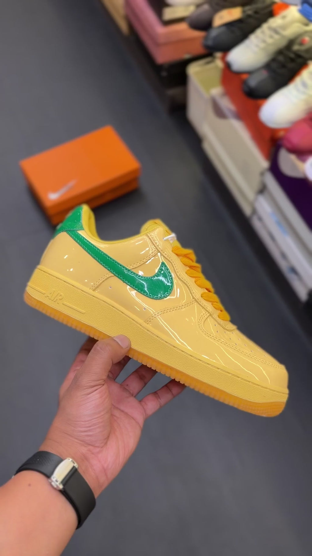 Nike Air Force 1 Low Patent Leather Topaz Gold Pine Green