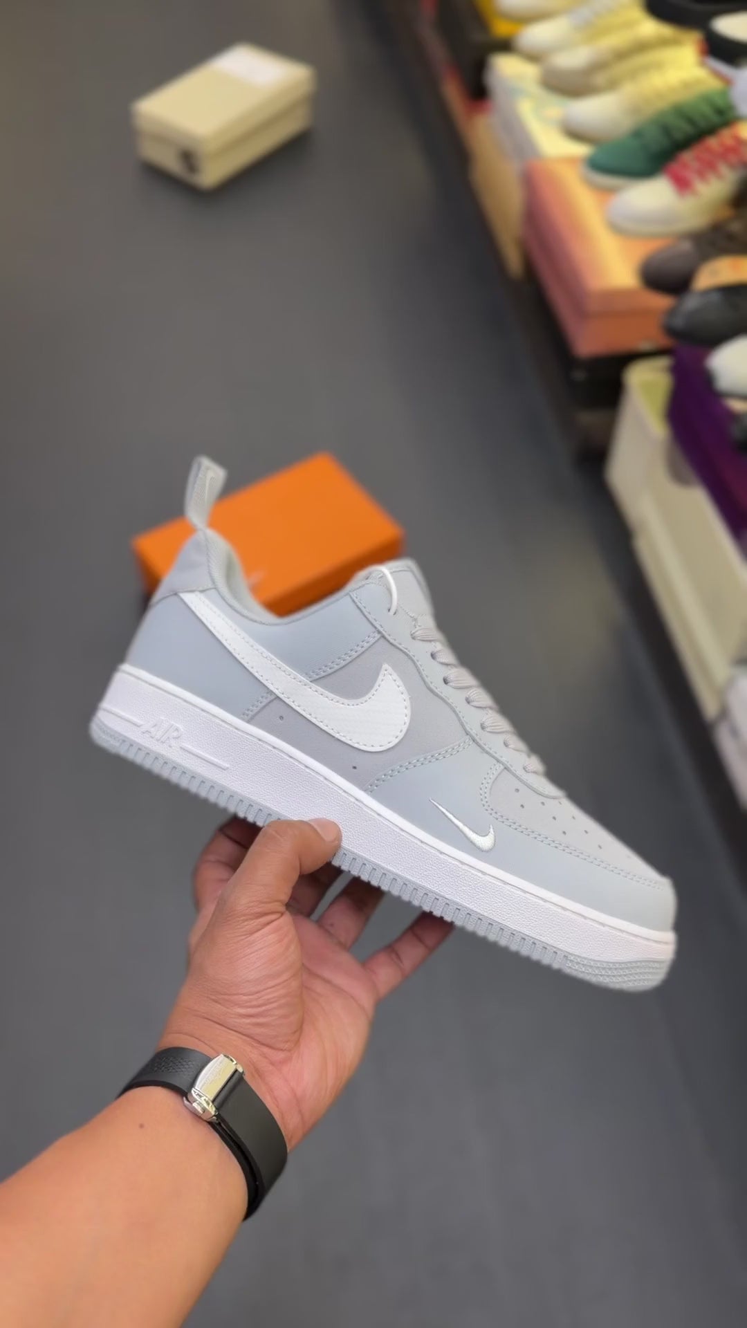 Nike Air Force 1 Low '07 LV8